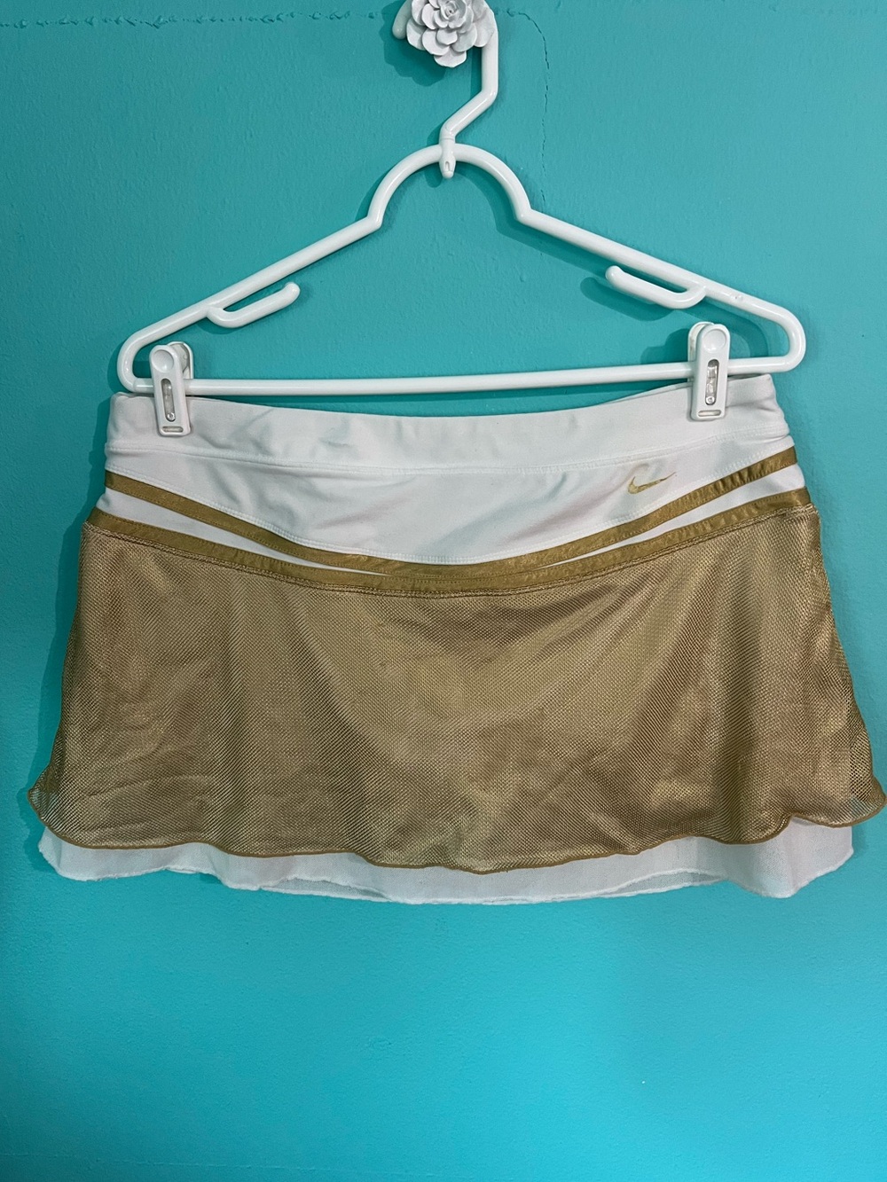 EUC Women’s Nike White Maria Sharapova Ace Tennis Skorts w/Gold Mesh Overlay